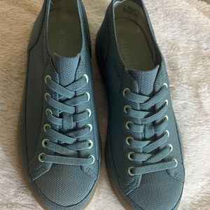 Vionic Women's Sneakers - Teal